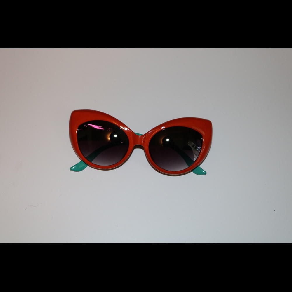 Vintage sunglasses!